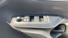 Toyota Yaris Cross 1.5 Hybrid Design 5dr CVT Hybrid Estate